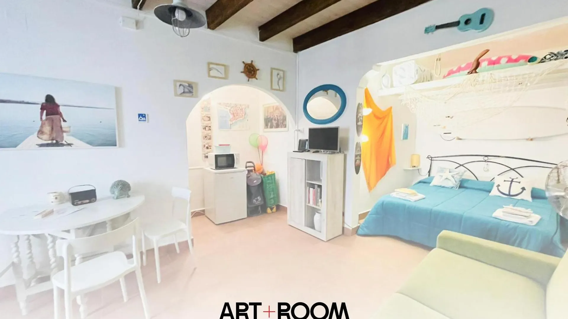 Gaudi Art Room Alghero